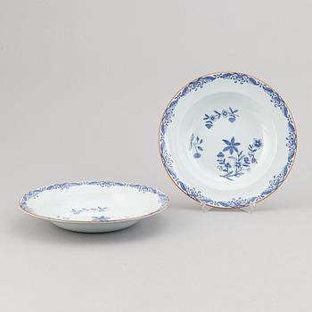 A dining service, 88 pcs, 'east indies', Rörstrand.