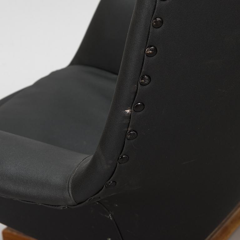 Carl Gustaf Hiort af Ornäs, A 1960s 'Caravelle' armchair for Puunveisto Oy - Wood work Ltd.