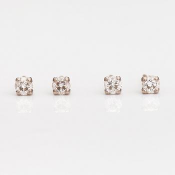 ÖRHÄNGEN, 2 par, 14K guld, diamanter ca 0.40 ct tot. Med certifikat.