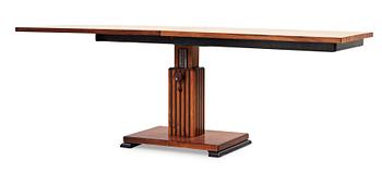 559. An Otto Wretling 'Ideal' adjustable sofa/dining table, Umeå, Sweden 1930's.