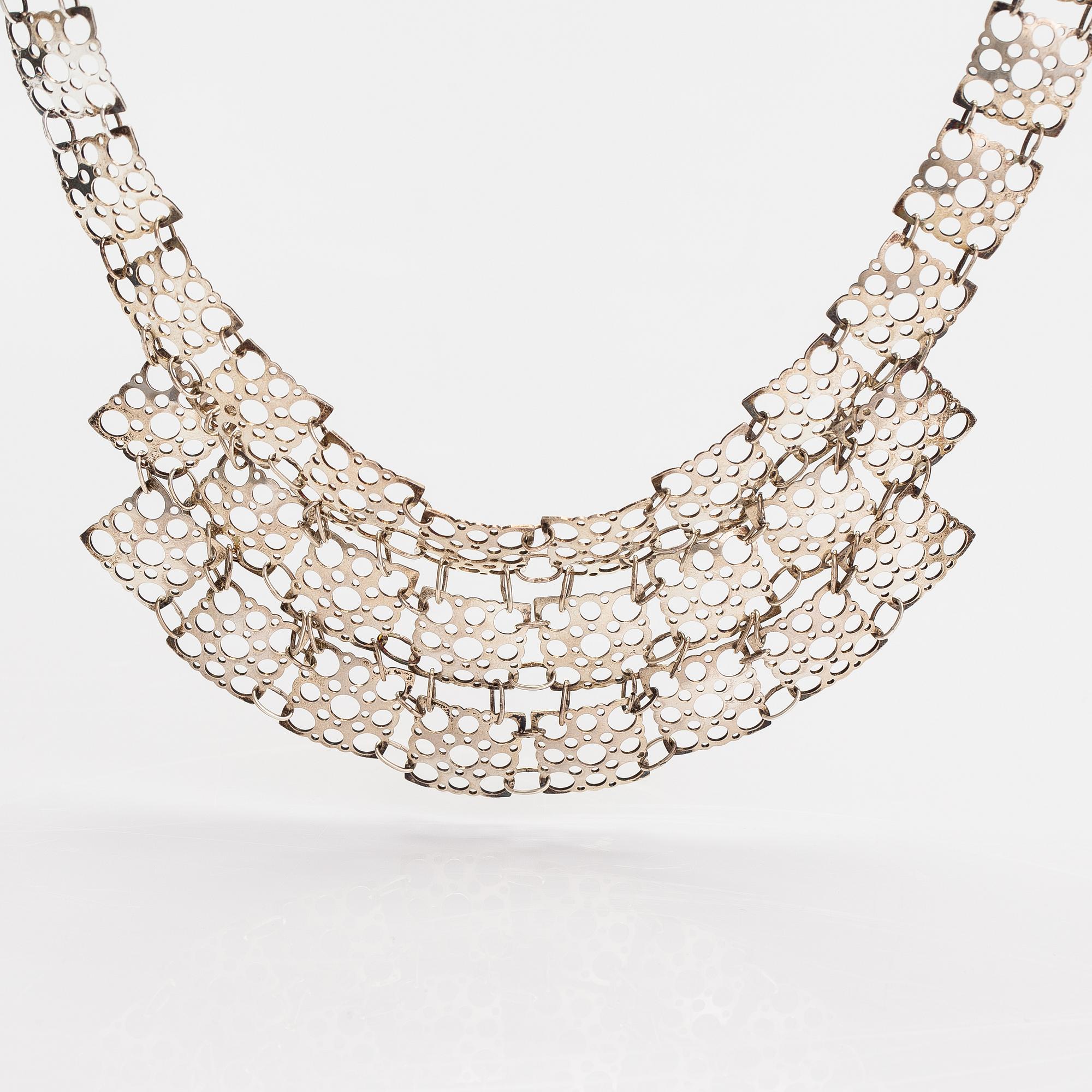 Liisa Vitali, Halsband "Pitsi", sterlingsilver. Westerback, Helsingfors 1970.