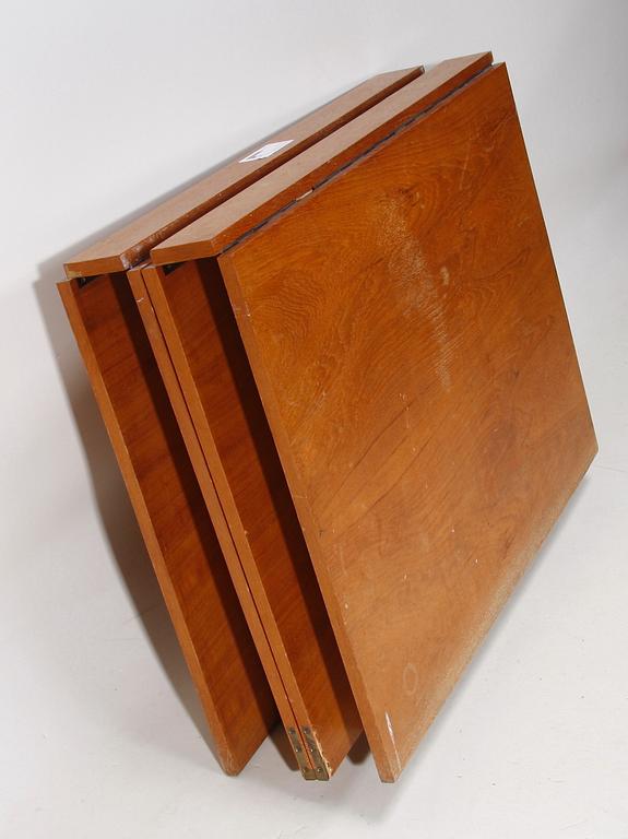 SLAGBORD, "Maria Flap", Bruno Mathsson. Formgivet 1936.