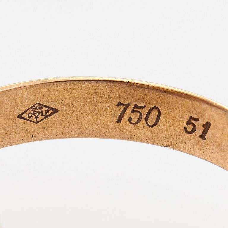 Cartier, an 18K 'Trinity' ring in three colours.