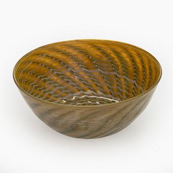 Oiva Toikka, Bowl, Pro Arte series. Signed Oiva Toikka Nuutajärvi Notsjö, 92/100, Stockmann 125.