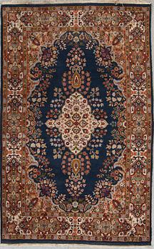 MATTA, old/semiantik, Kirman, ca 194 X 122 cm.