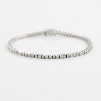 Brilliant cut diamond tennis bracelet, HRD report.