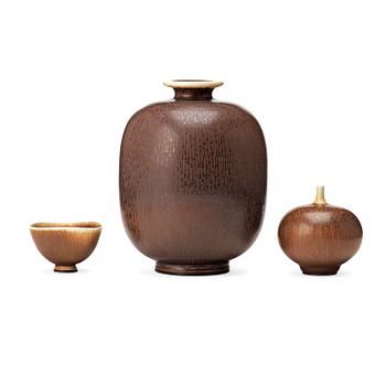 182. Berndt Friberg, a set of two stoneware vases and a bowl, Gustavsberg studio 1970's.