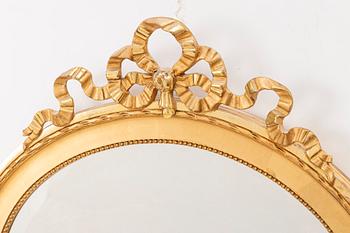Mirror, Gustavian style, early 20th century.
