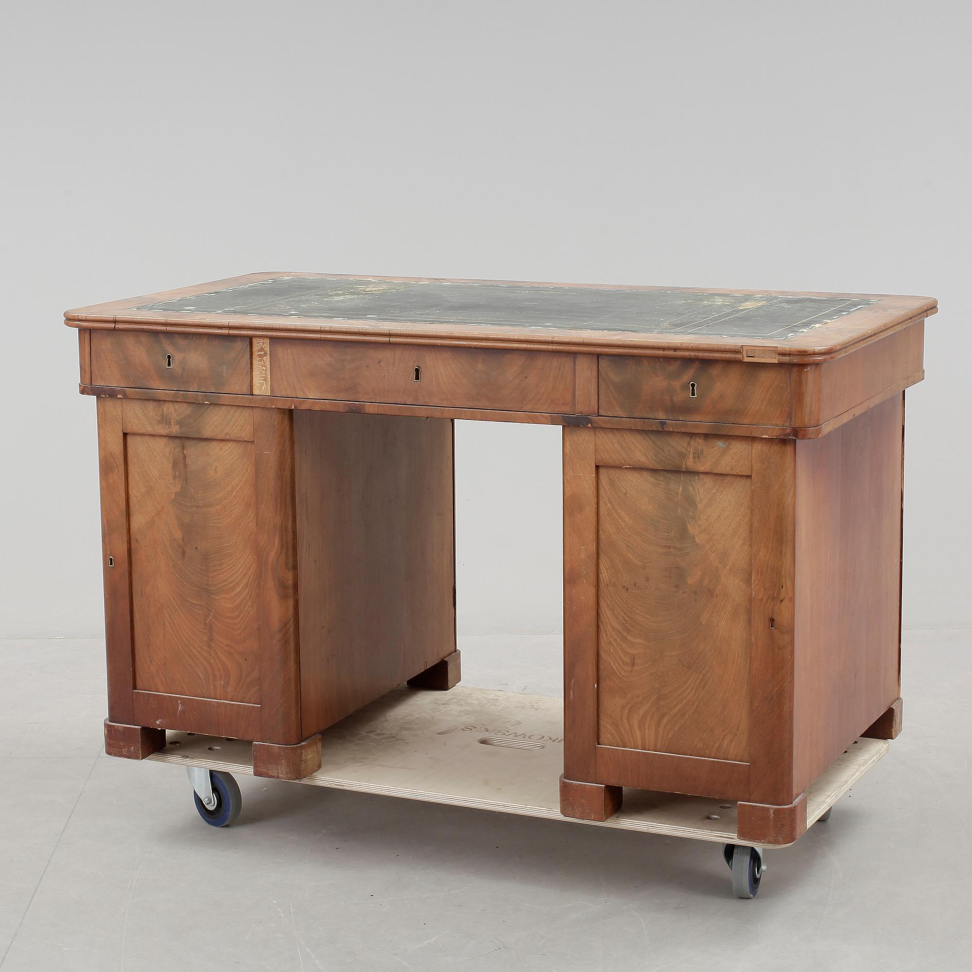 SKRIVBORD, senempire, 1800-talets mitt.