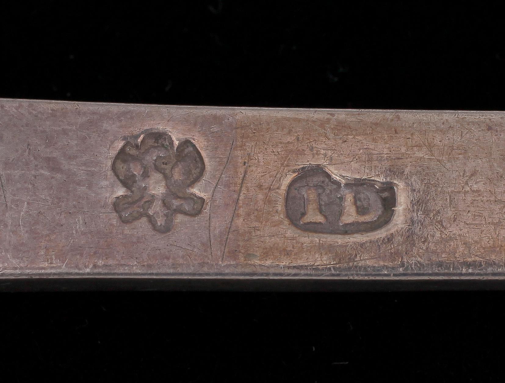 RÅTTSVANSSKED, silver, Johan Dragman (1701-46), Arboga. Vikt 55g.