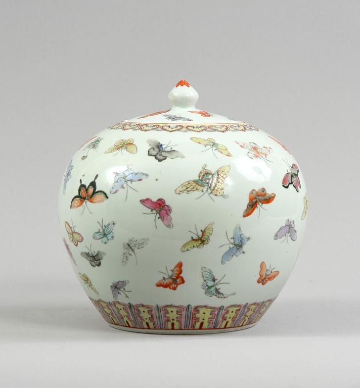 BOJAN, porslin, Kina, 1900-tal.