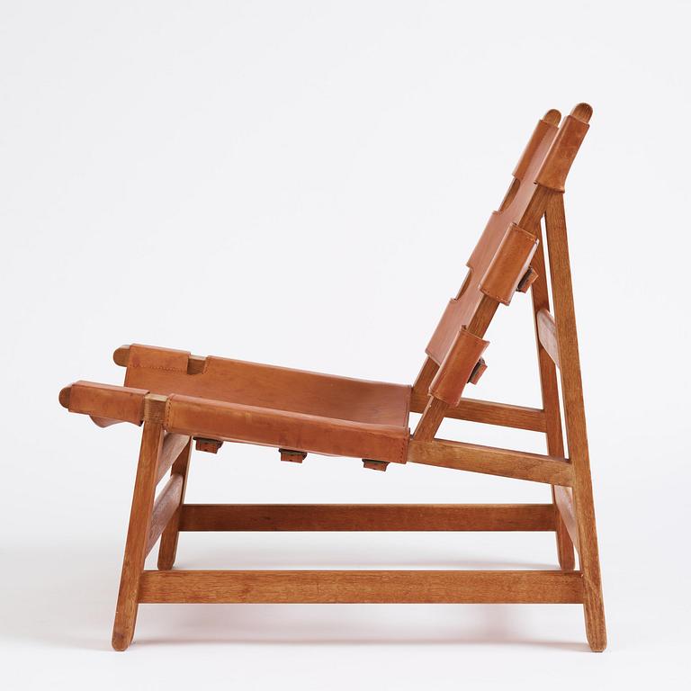 Børge Mogensen, an oak and natural brown leather easy chair model "2224", Fredericia Stolefabrik, Denmark, 1960s.