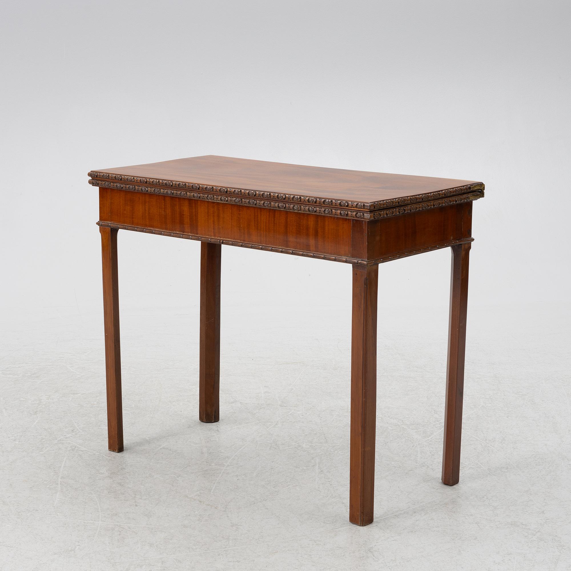 Gaming table, 19th century.