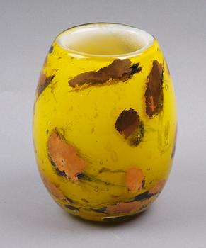 VAS, glas, Ardy Strüwer. Sign o dat 2000.