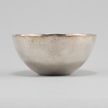 SKÅL, sterlingsilver, Rey Urban, Stockholm, 1999. Vikt 330 g.