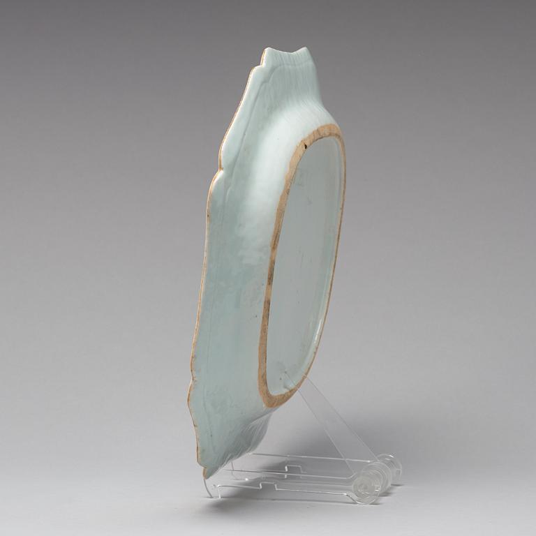 STEKFAT, kompaniporslin. Qingdynastin, Qianlong (1736-95).