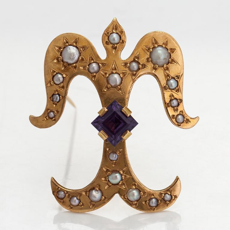 Armband/armbandsur, örhängen och brosch, 18K guld, ametister, syntetiska korunder och odalde pärlor.