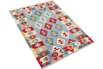 A Kilim rug, c. 172 x 124 cm.