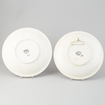 Gunnar Nylund & Heidi Heimann, a set of one ceramic vase, two dishes and a bowl for Rörstrand.