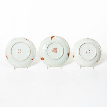 A set of nine Chinese porcelain pieces, 19th Century.