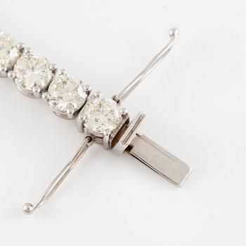 Tennis bracelet, 18K white gold with brilliant-cut diamonds.
