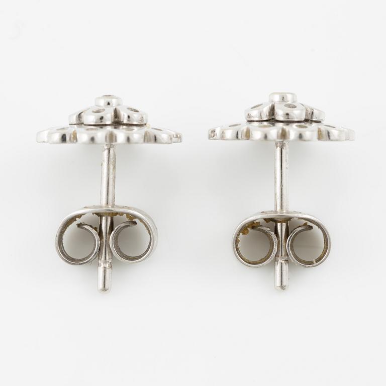 Charlotte Lynggaard, Ole Lynggaard, a pair of earrings, 18K white gold with small brilliant-cut diamonds.