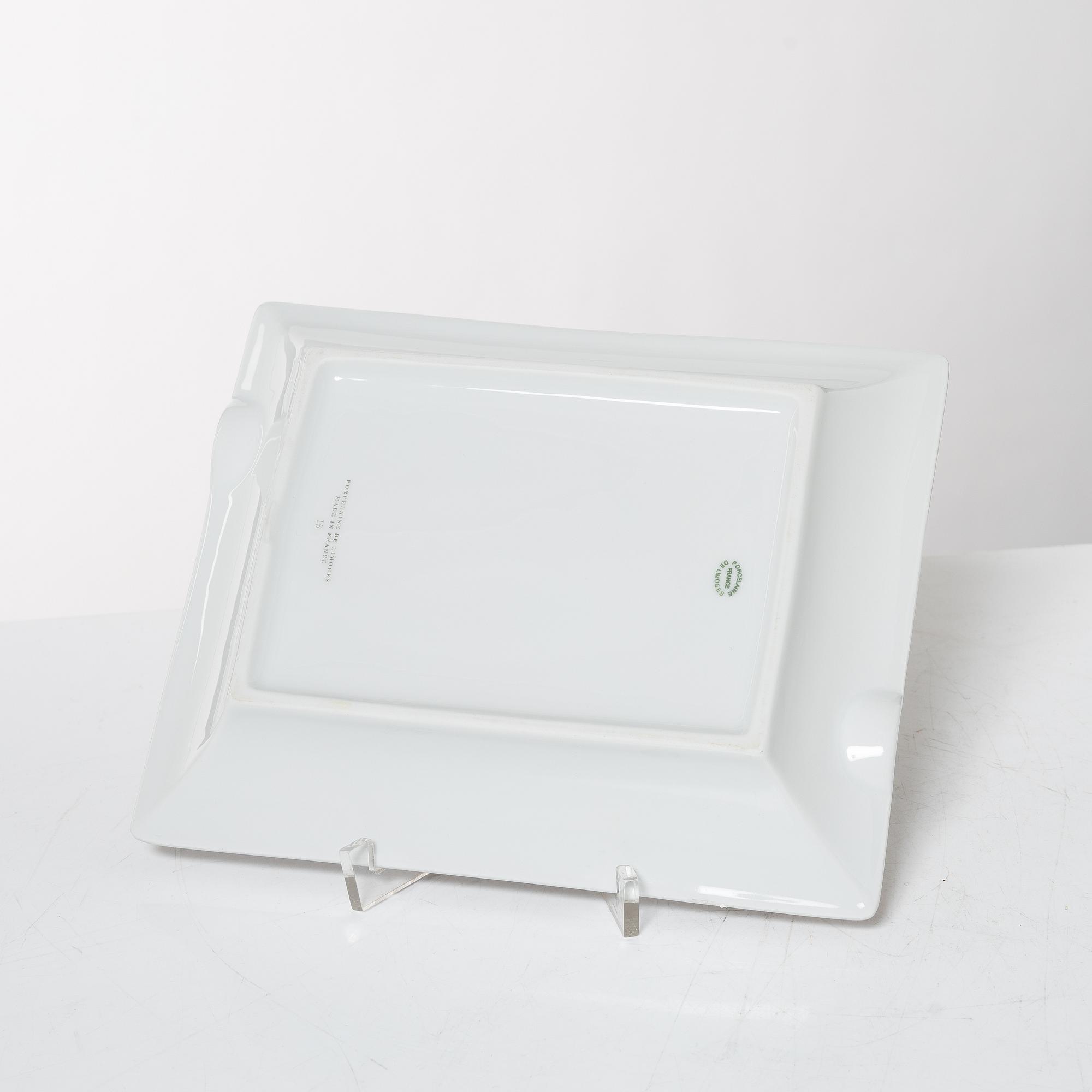 Tobacciana, 4 pieces, 20th century.