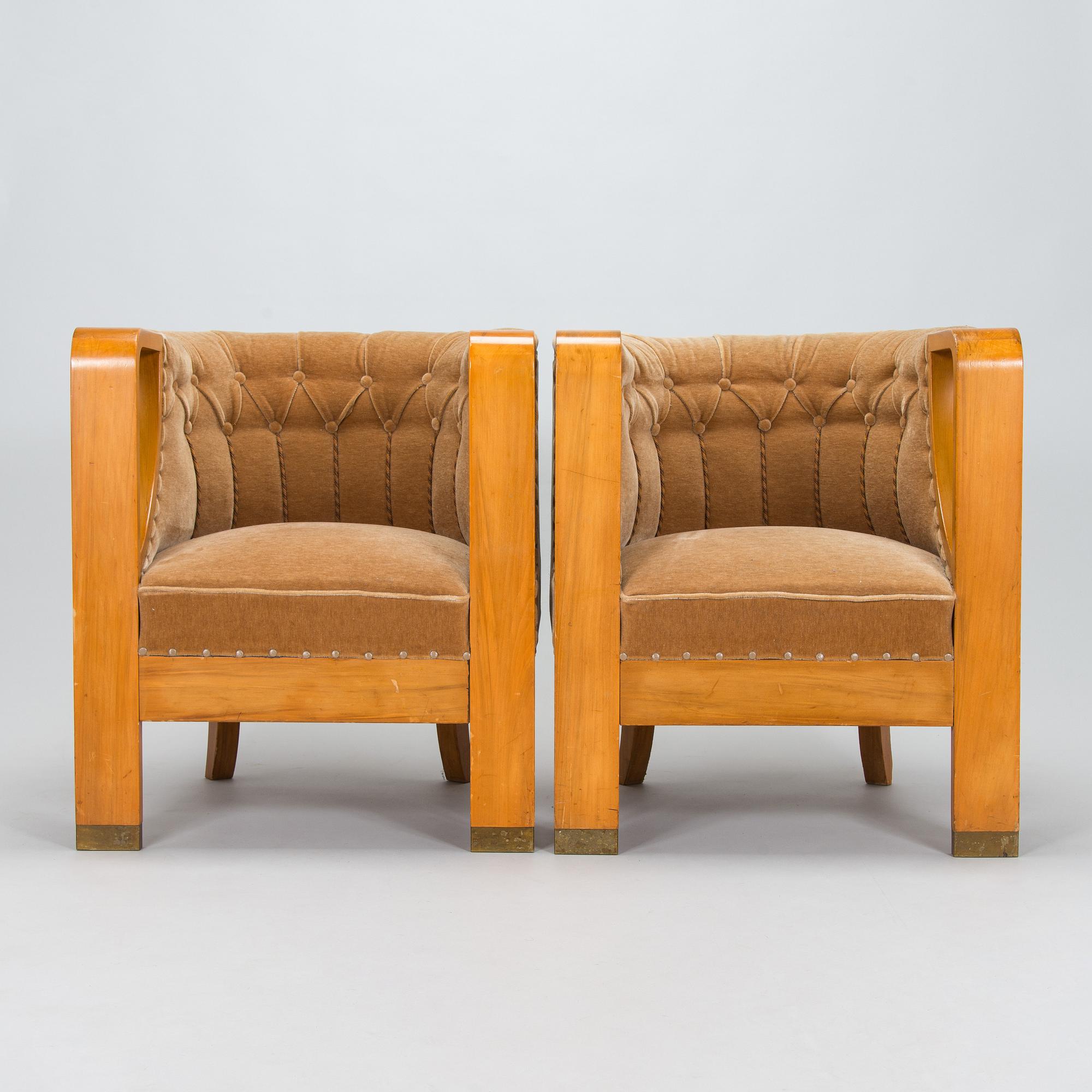 Adolf Koskinen, a pair of armchairs, manufactured by Elias Hollo Puunjalostustehdas, Finland, 1920s.