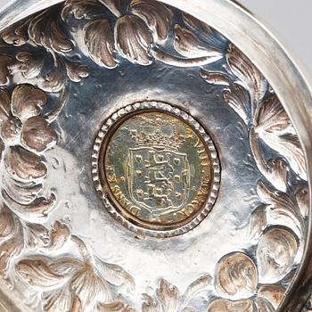 Anders Jensen Scheel, dryckeskanna, silver, Nykøbing (verksam 1677-1706), Danmark. Barock.