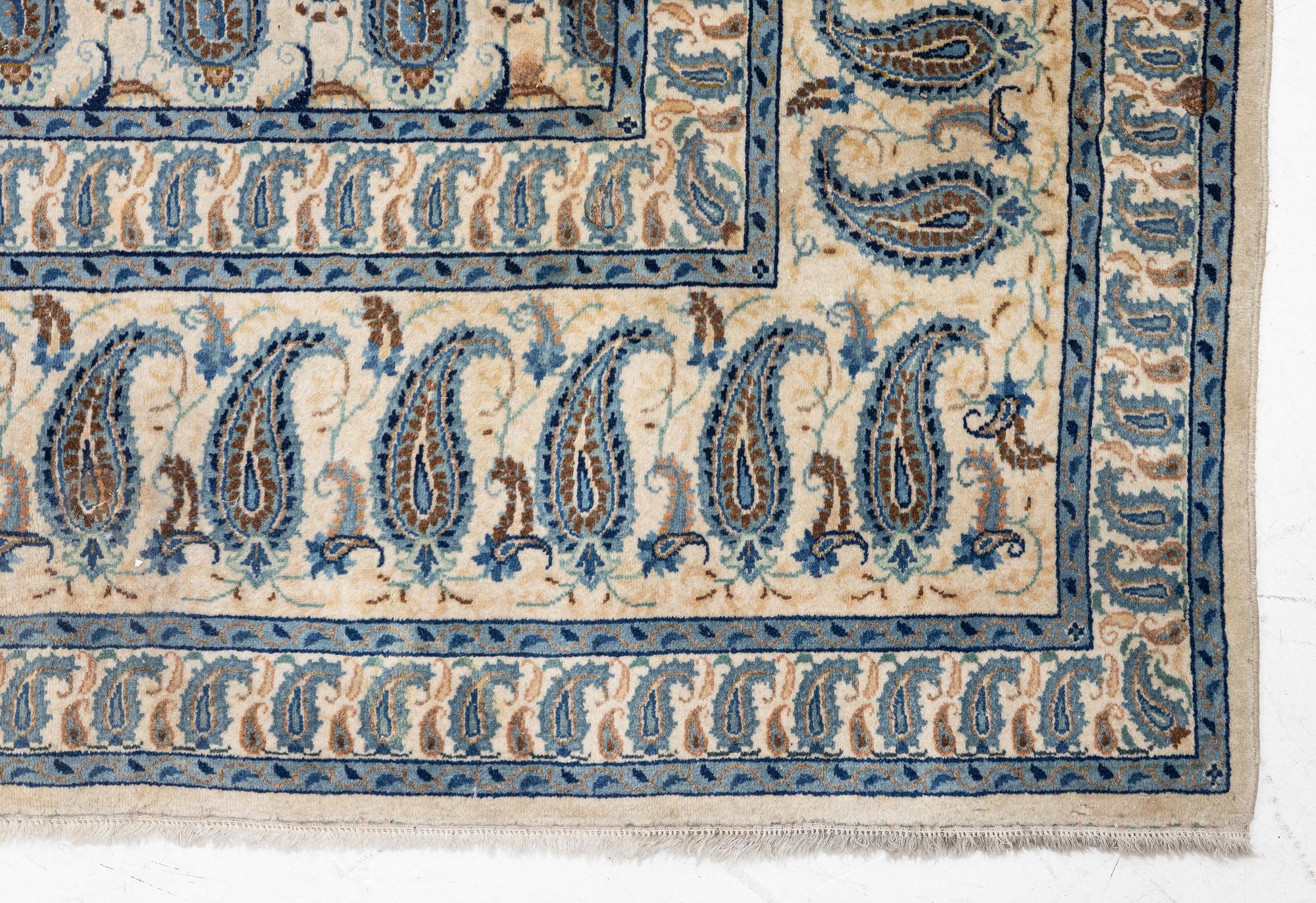 Matta, Keshan, ca 433 x 305 cm.