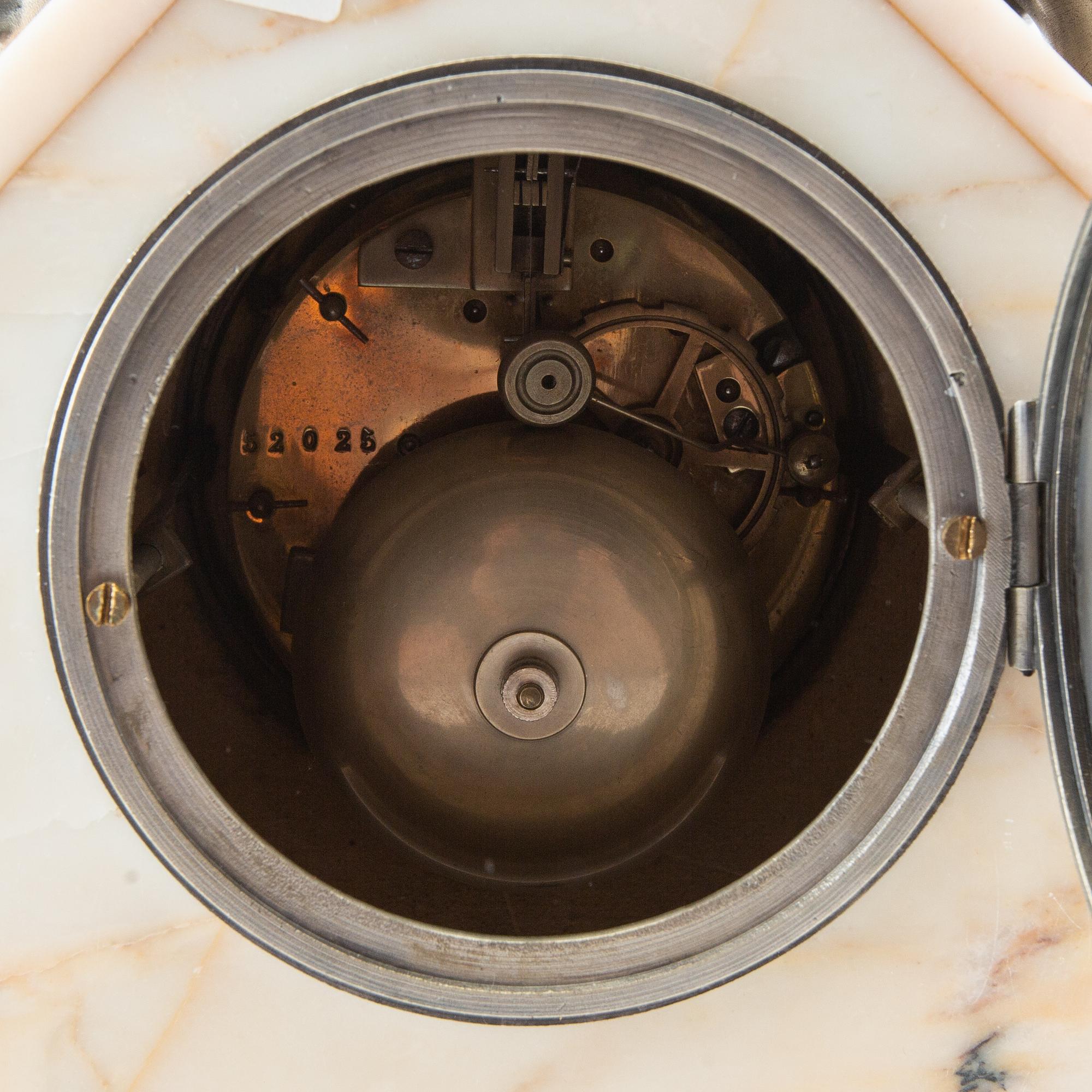 Table garniture 3 dlr Art Deco first half of the 20th century.