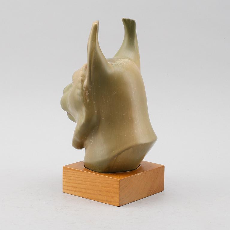 FIGUR, stengods, Gunnar Nylund, Rörstrand, monogramsignerad.