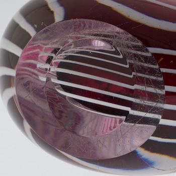 A Vicke Lindstrand 'Zebra' glass vase, second half of the 20th century.