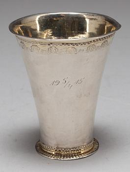BÄGARE, silver Nils Orstedt. Norrköping. 1779. Vikt ca 49g.