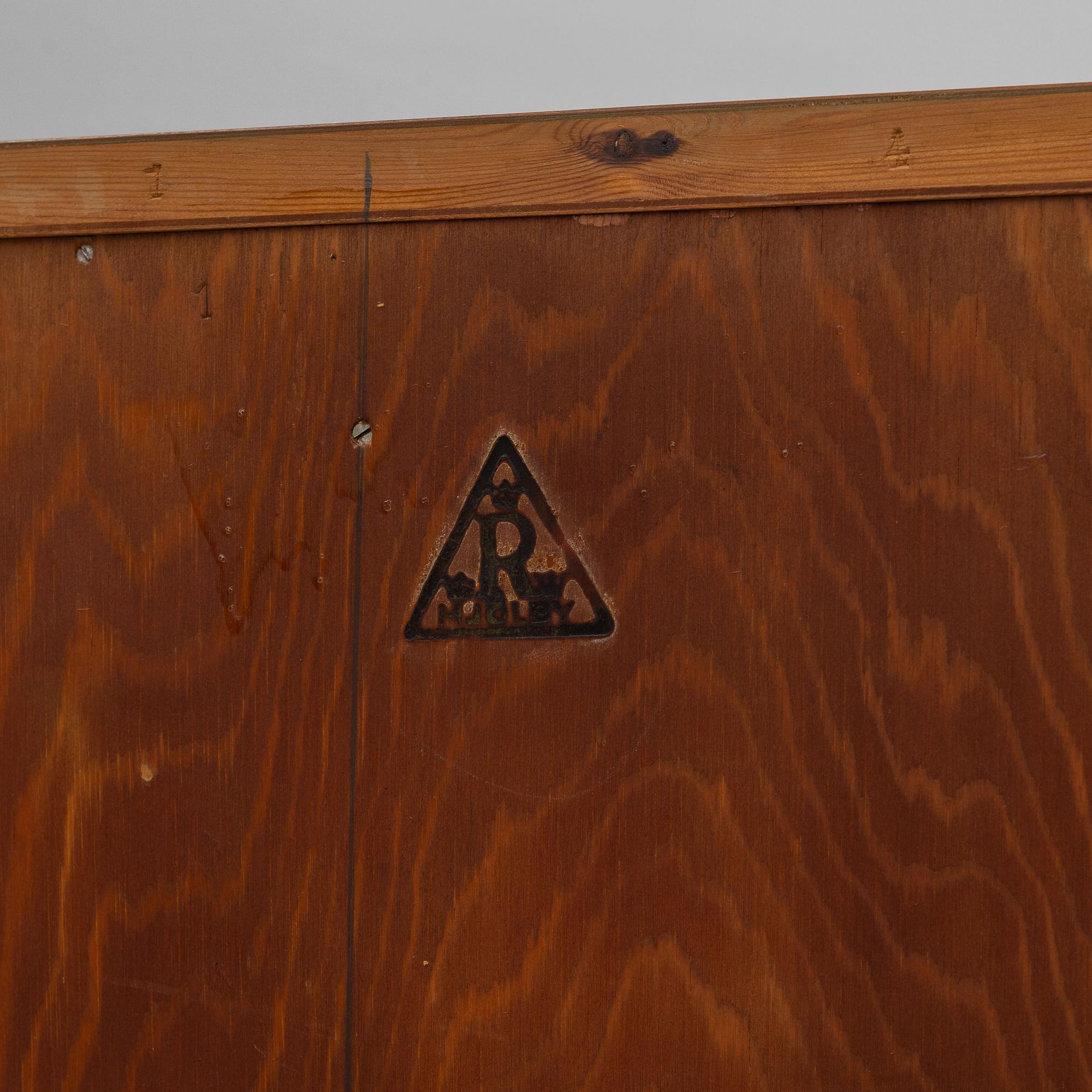 Cabinet, Reiners Möbelfabrik, Mjölby 1930s.