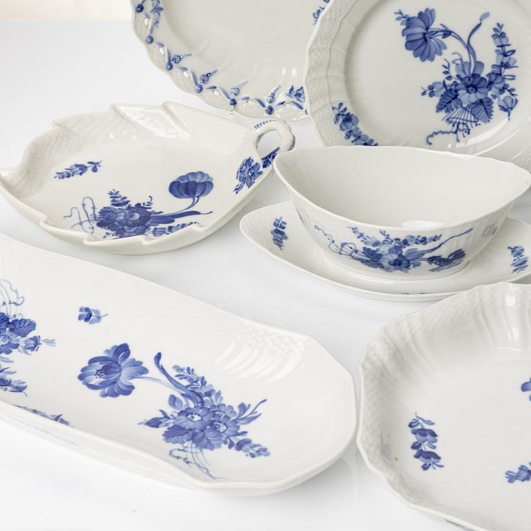 Royal Copenhagen, dinner service, 37 pieces, "Blue Flower", Denmark.