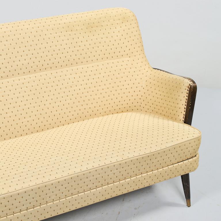 SOFFA OCH FÅTÖLJ, 1950-tal.