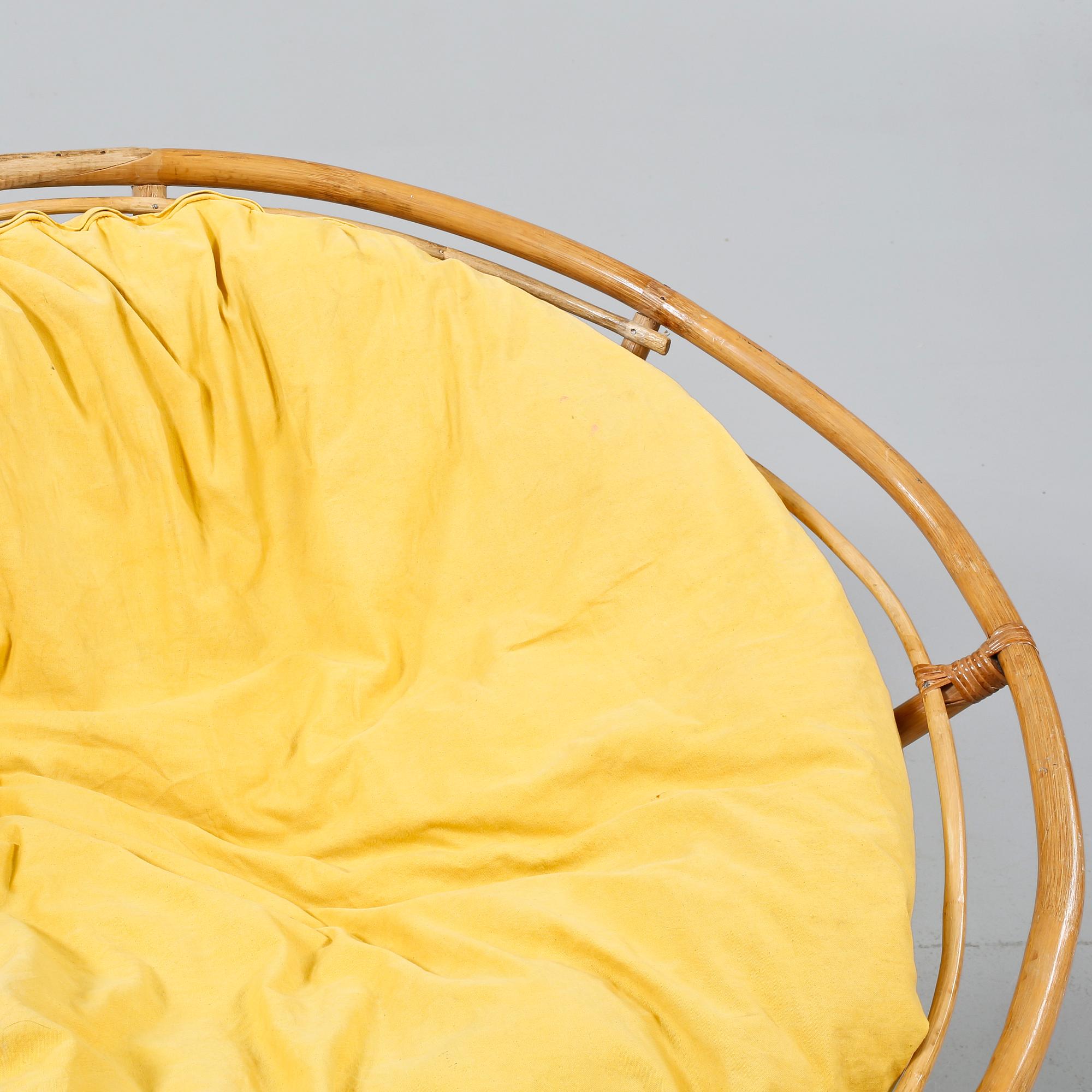 LIGGFÅTÖLJ, 1900-talets andra hälft.