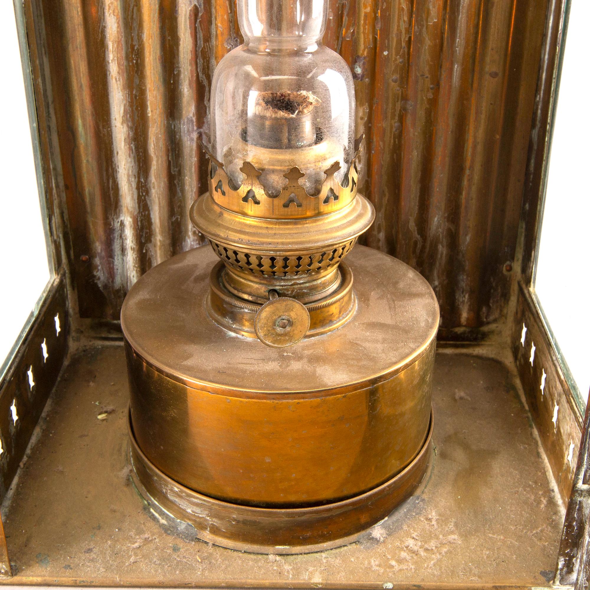 A ships lantern, turn of the cenury 1900 / early 20th Century.