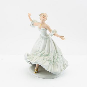 Figurine Wallendorf Germany porcelain mid-20th century.