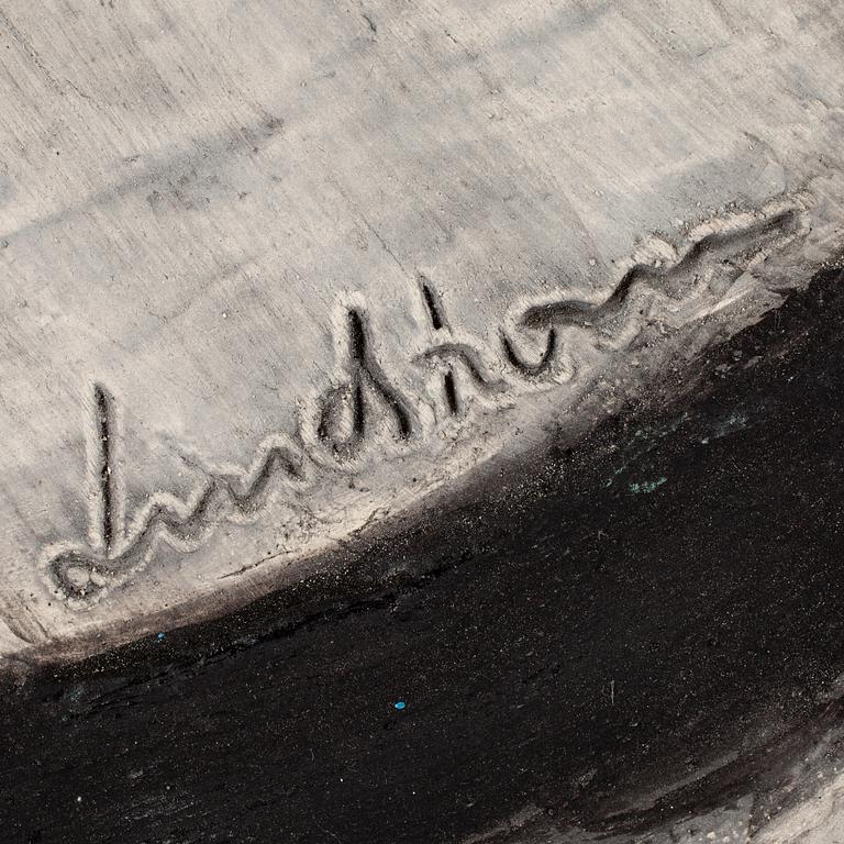 BENGT LINDSTRÖM, bemålad keramikrelief. Signerad Lindström. Numrerad 5/12.