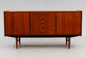 SIDEBOARD, 1900-talets andra hälft.