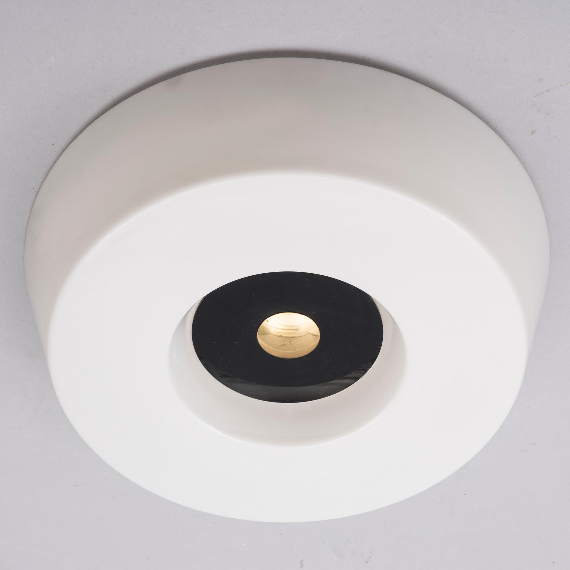 TAKPLAFOND, "Plafond" Yki Nummi 1900-talets slut.