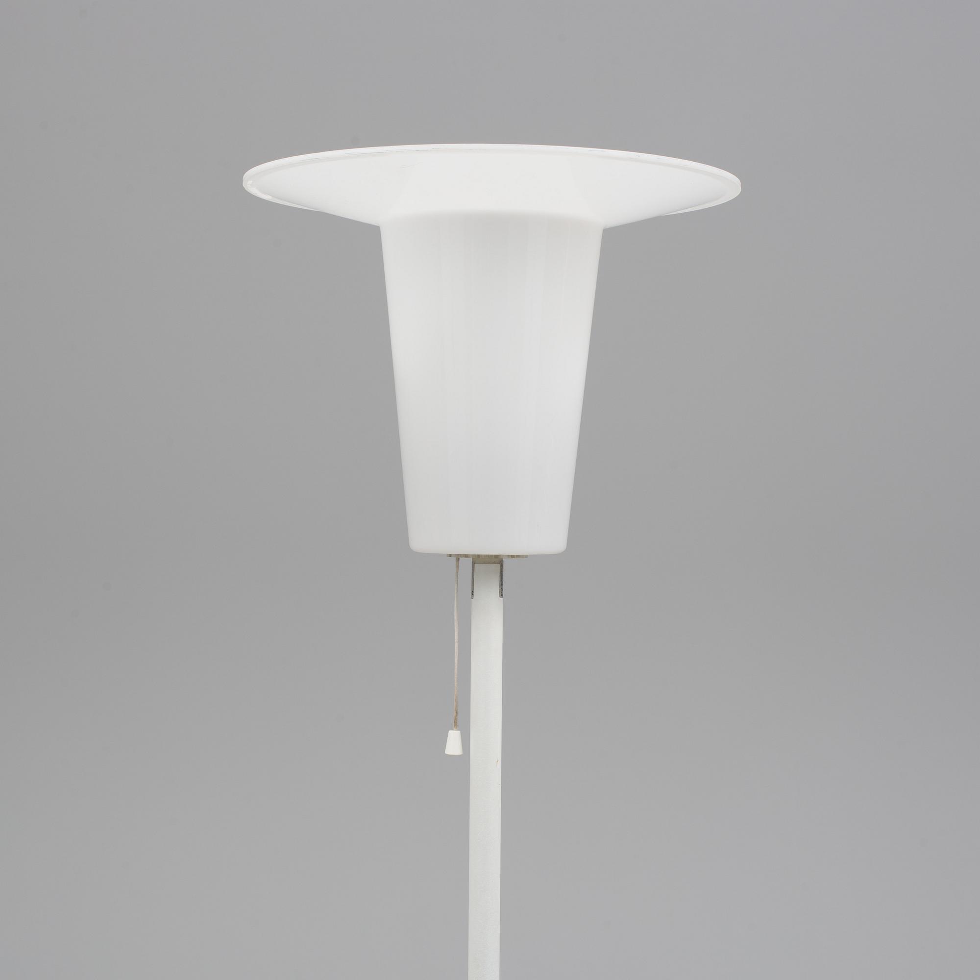 GOLVLAMPA, Luxus, Vittsjö, 1900-talets andra hälft.