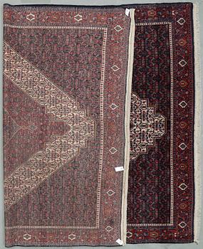 MATTA, semiantik, Senneh. Ca 360 x 270 cm.