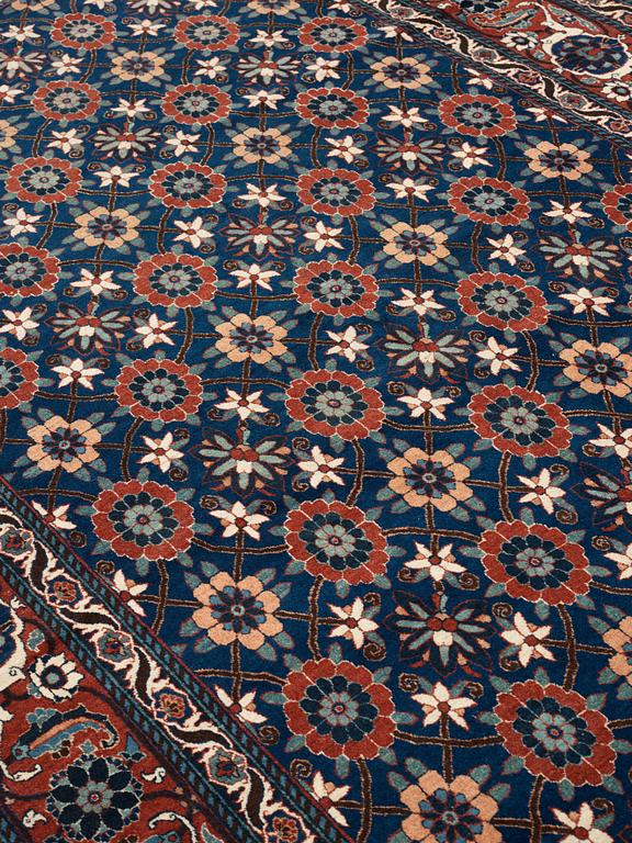 A CARPET, a semi-antique/old Veramin, ca 353 x 213,5-215,5 cm.
