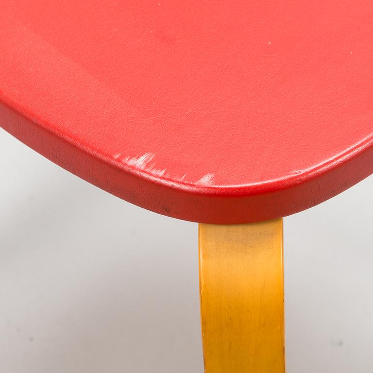 Alvar Aalto, a mid 20th century folding table, four chairs and two stools for Artek.