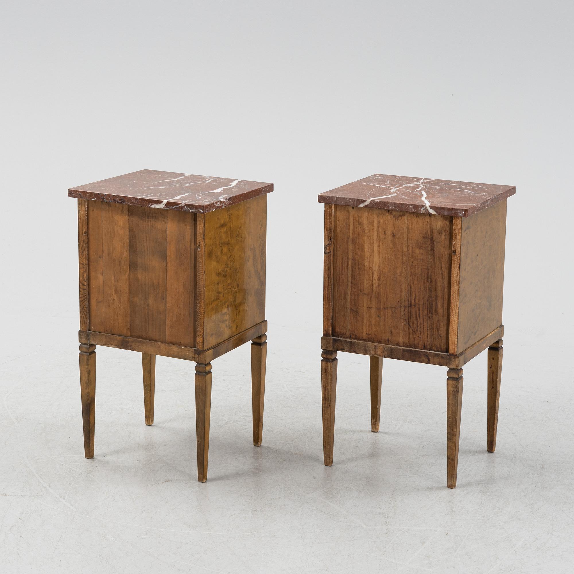 Sängbord, ett par, 1920/30-tal.