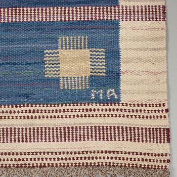 CARPET. "Blåklint". Flat weave. 233,5 x 167 cm. Signed AB MMF MR.