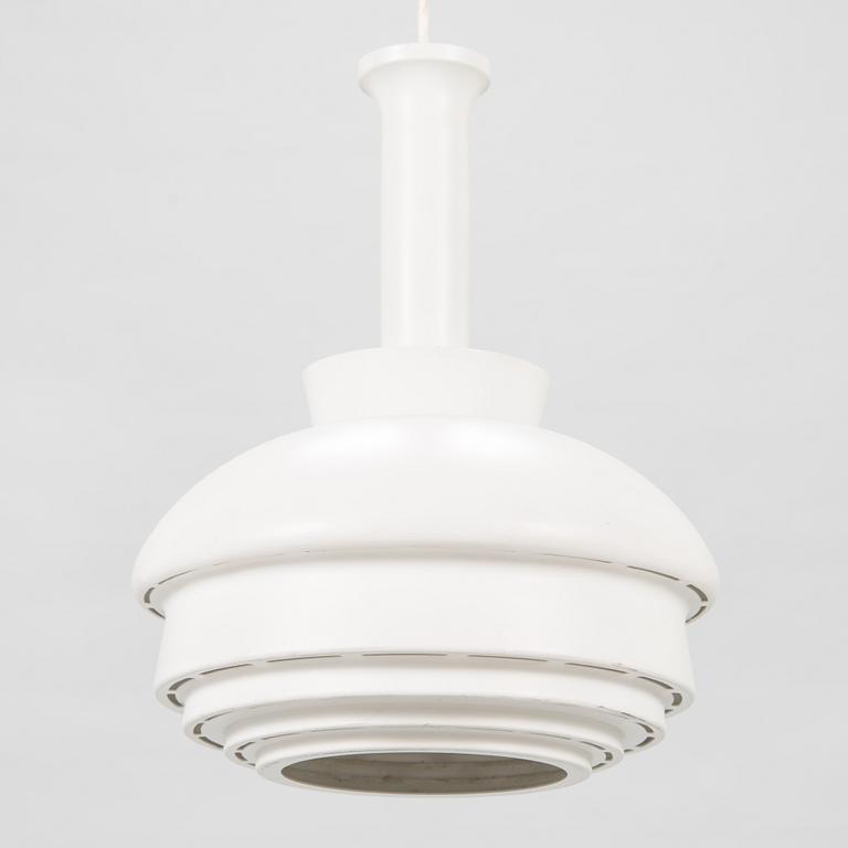 Alvar Aalto, taklampa, modell A335A Valaisinpaja.